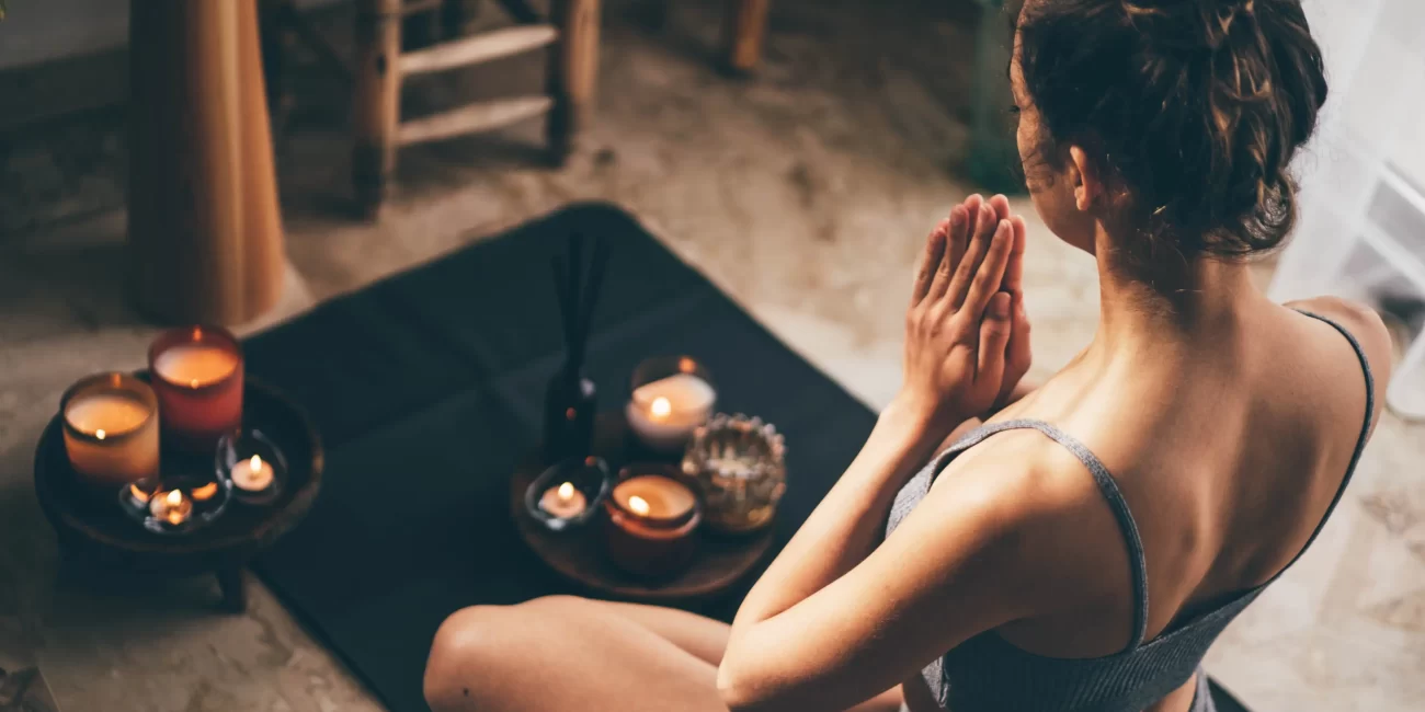 What Is Ayurvedic Yoga Therapy? An Introduction To This Holistic Practice